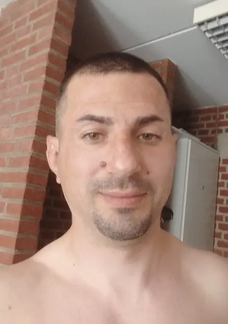 Я Андрей, 42, знакомлюсь без обязательств в Лубнах