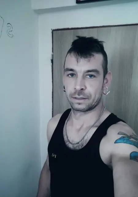 Я Jakub, 38, из Теплицы, ищу знакомство для вирта