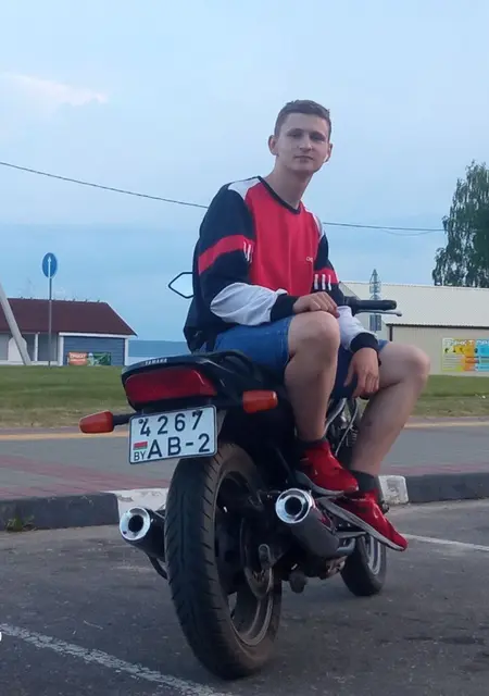 Александр из Новополоцка, ищу на сайте знакомства на одну ночь