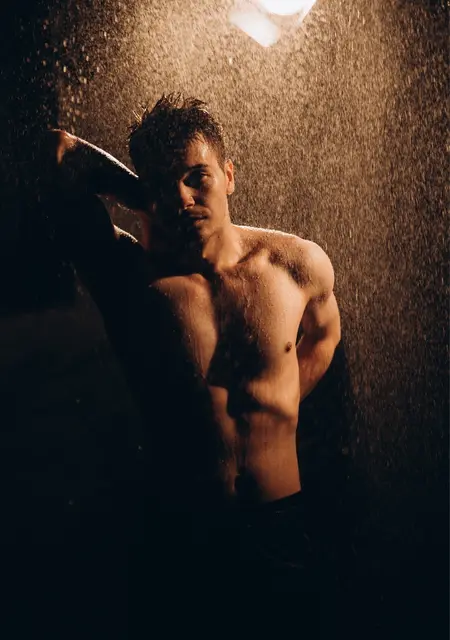 Dmytro из Сарн, ищу на сайте знакомства на одну ночь