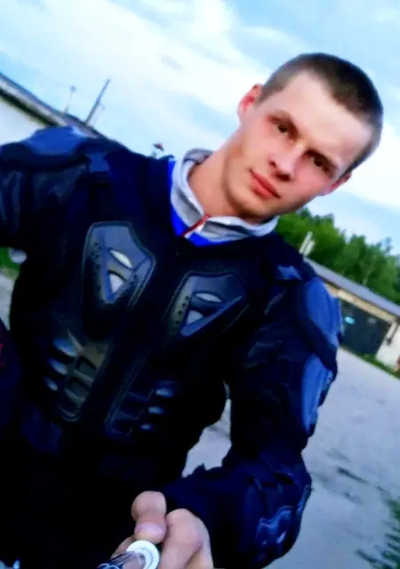 Я Dmitry, 26, знакомлюсь на одну ночь в Бобруйске