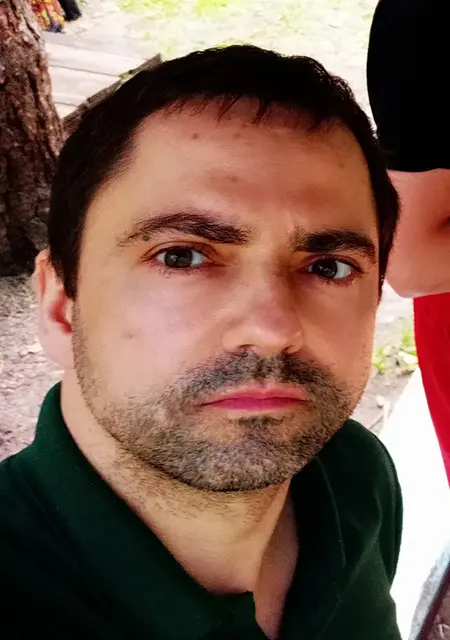 Я Владислав, 48, из Днепра, ищу знакомства на одну ночь