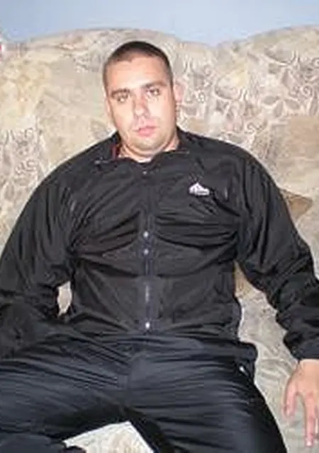 Maks из Алчевска, ищу на сайте постоянные отношения