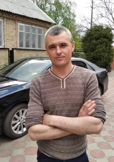 Я Николай, 42, из Львова, ищу знакомства без обязательств