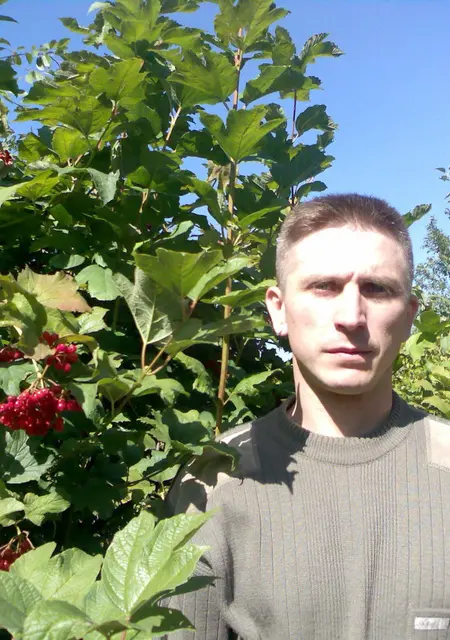 Роман из Мирнограда, ищу на сайте знакомства на одну ночь