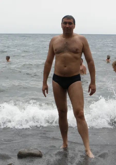 Я Лапух, 55, из Киева, ищу знакомства без обязательств