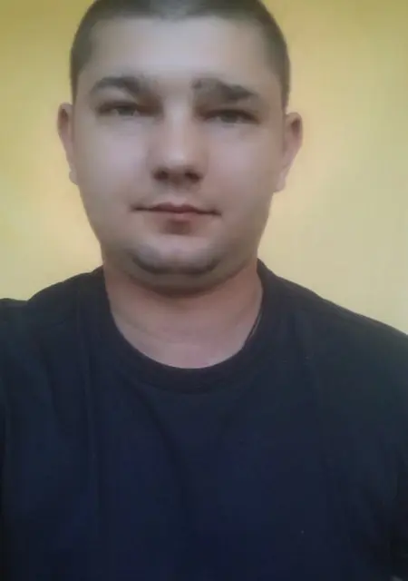 Максим з Шепетівка, мені 35 років, познайомлюсь для вірт