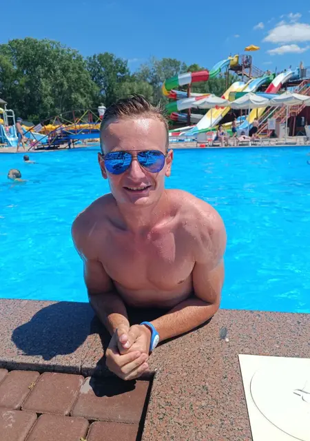 Я Роман, 25, знакомлюсь для дружбы в Полтаве