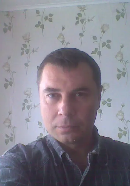 Я Алексей, 49, из Витебска, ищу знакомство для постоянных отношений