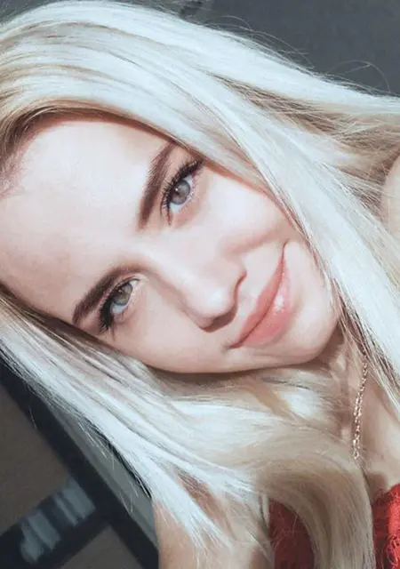 Я Карина, 24, знакомлюсь для приятного времяпровождения в Минске