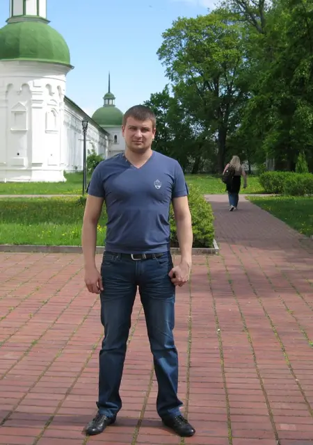 Andrey з Сум, шукаю на сайті знайомства на одну ніч