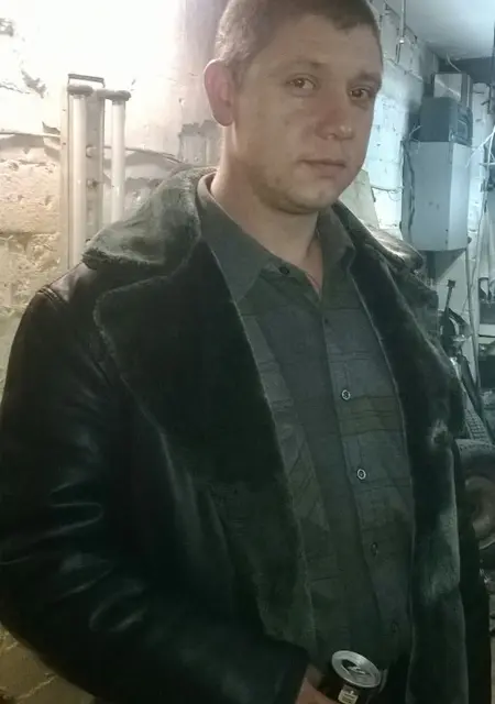 Дёма из Брагина, ищу на сайте знакомства на одну ночь