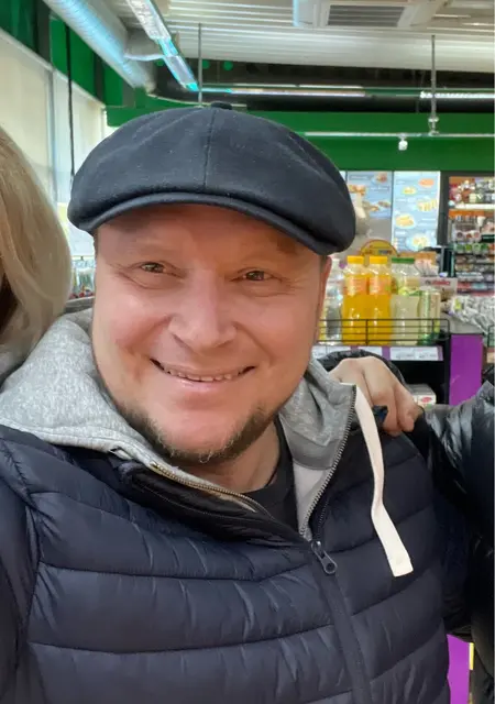 Султан из Борисполя, мне 44, познакомлюсь для общения