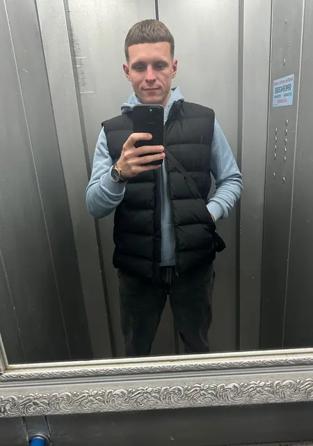 Я Діма, 27, из Черновцов, ищу знакомство для дружбы