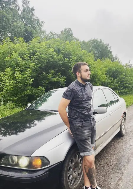 Я Игорь, 23 років, знайомлюсь без зобов'язань у Гадяче