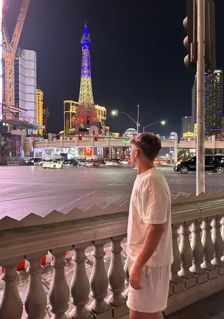 Pablo из Вальядолида, мне 20, познакомлюсь на одну ночь