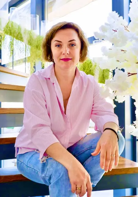 Виктория з Київ, мені 45 років, познайомлюсь для постійні стосунки