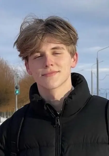 Andrei из Бишкека, ищу на сайте знакомства на одну ночь