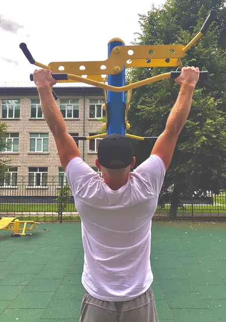 Я Руслан, 26, из Шепетовки, ищу знакомство для дружбы