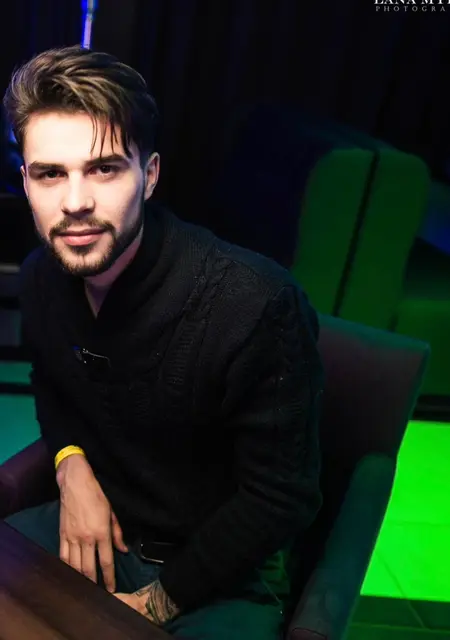 Я Vlad, 27, из Червонограда, ищу знакомство для постоянных отношений