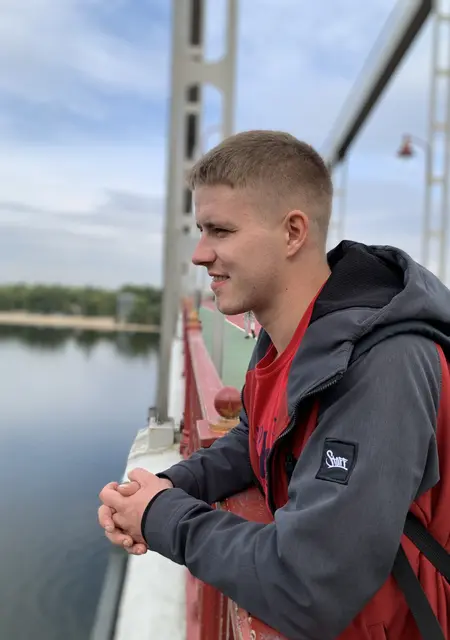 Я Igor, 27, знакомлюсь на одну ночь в Луцке