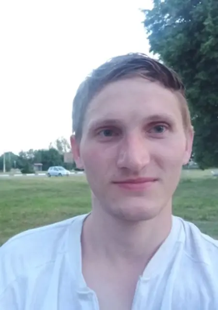 Я Иван, 29, из Смолевичей, ищу знакомства без обязательств