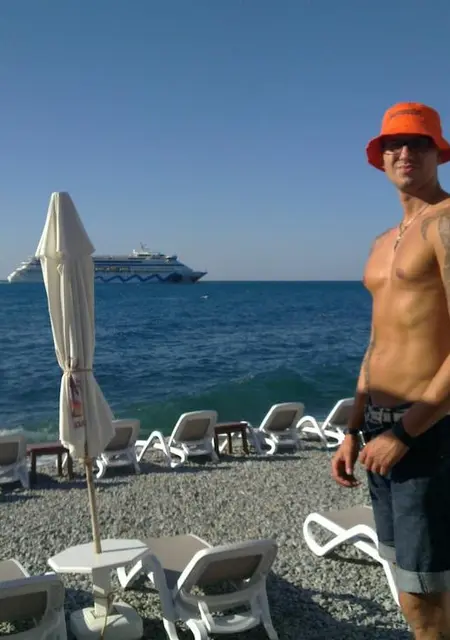 Я Андрей, 42, из Львова, ищу знакомство для вирта