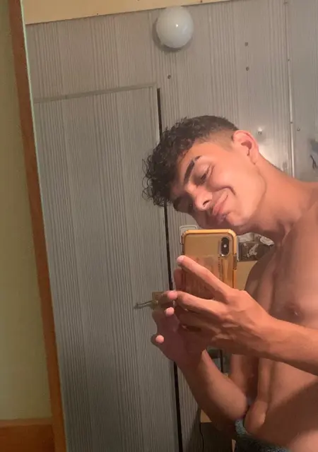 Marián из Хомутов, ищу на сайте знакомства без обязательств