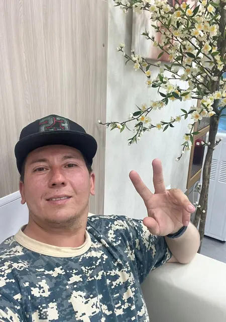 Андрей з Мелітополя, шукаю на сайті знайомства на одну ніч