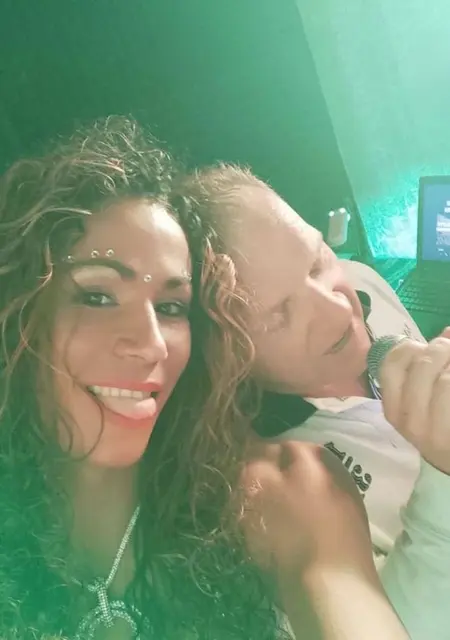 Я Cerline, 28, из Рима, ищу знакомство