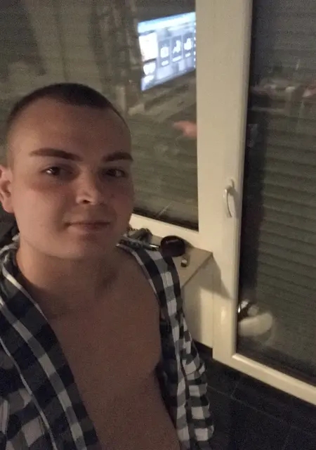 Antoha из Вюрцбурга, ищу на сайте приятное времяпровождение