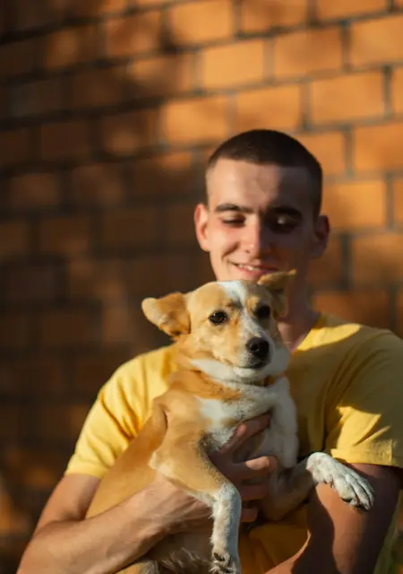 Я Саша, 24, знакомлюсь без обязательств в Дубно