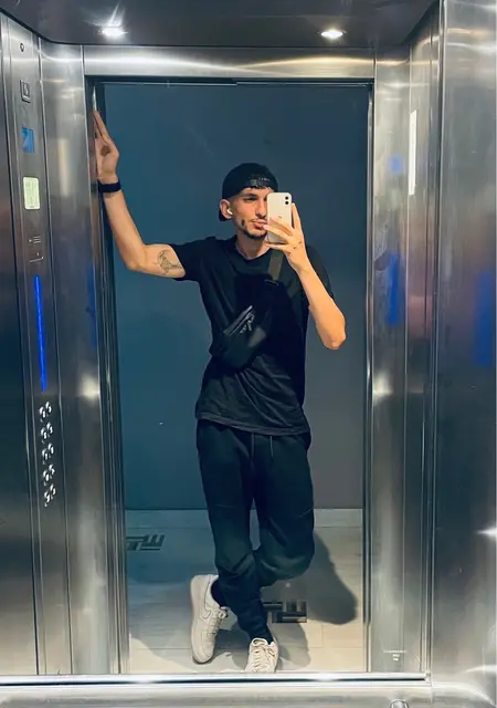 Я Yassine, 22, знакомлюсь без обязательств в Пучоасе