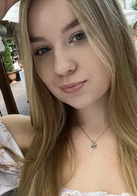 Алина з Ужгорода, шукаю на сайті вірт