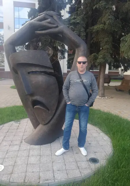 Я Viacheslav, 38, из Черкасс, ищу знакомства на одну ночь