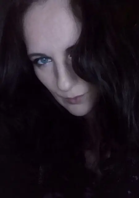 Monika из Варшавы, мне 42, познакомлюсь