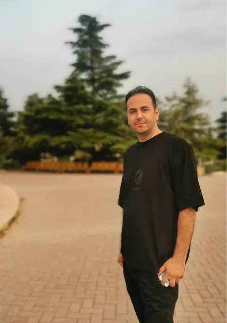 Mehdi из Иерусалима, ищу на сайте открытые отношения