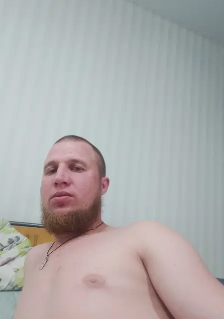 Я Владимир, 33, из Новопскова, ищу знакомства на одну ночь