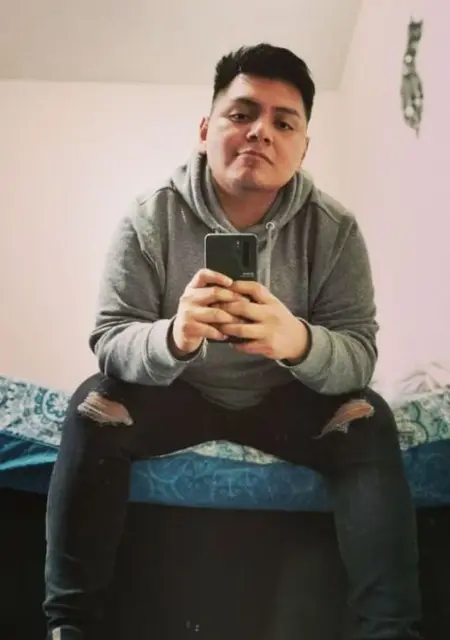 Я Dennis, 25, из Лондона, ищу знакомство