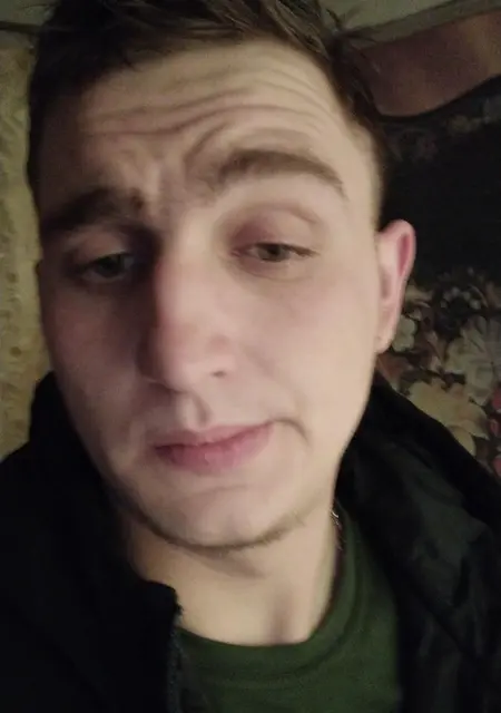 Я Валерий, 26, из Харькова, ищу знакомства без обязательств