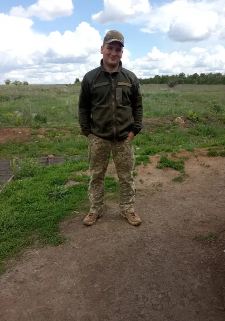 Я Иван, 31, знакомлюсь без обязательств в Чернигове