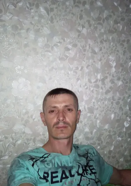 Я Ден, 36, из Астаны, ищу знакомства без обязательств