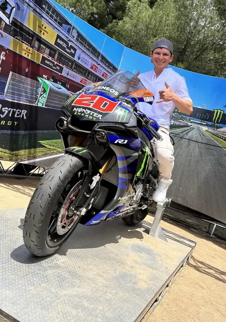 Я Yohandergiusti, 40, из Молина-де-сегура, ищу знакомство для общения