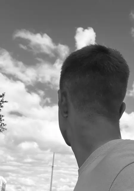 Я Dmytro, 19, из Житомира, ищу знакомство для общения