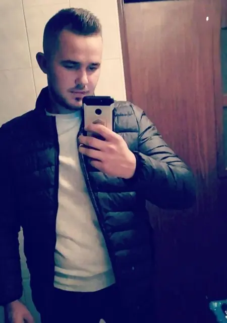 Я Kamil, 23, из Варшавы, ищу знакомство