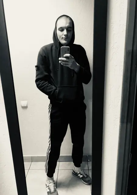 Я Vlad, 23, из Белой Церкви, ищу знакомство для дружбы