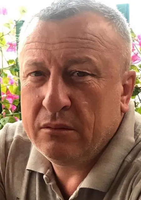 Я Анатолий, 50, из Анкары, ищу знакомство для совместных путешествий