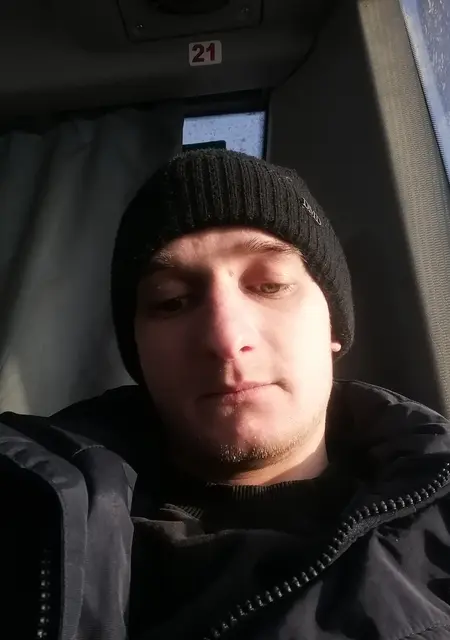 Илья из Витебска, мне 28, познакомлюсь на одну ночь