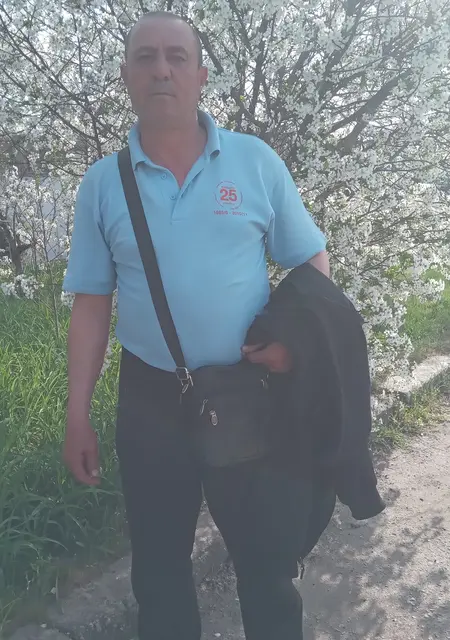 Я Руслан, 55, знакомлюсь без обязательств в Львове