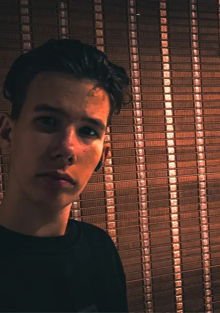 Я Аркадій, 20, знакомлюсь без обязательств в Ужгороде